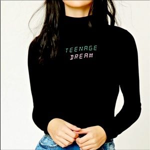 Long Sleeve Crop Top